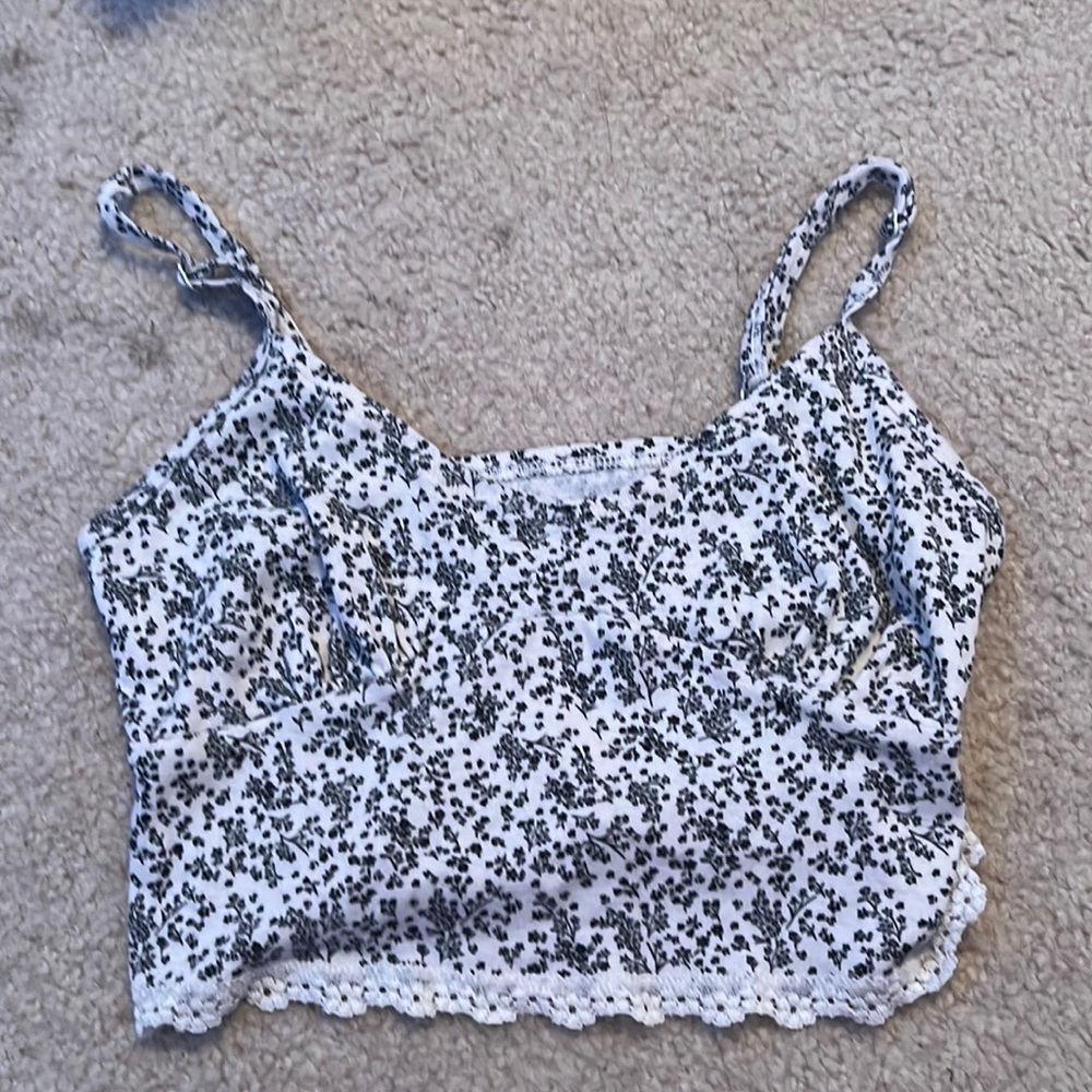 American Eagle floral crop top, size small, good condition, hardly worn